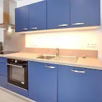 Semesterbostad 2 Bedroom Gorgeous Home In Gouville-Sur-Mer *