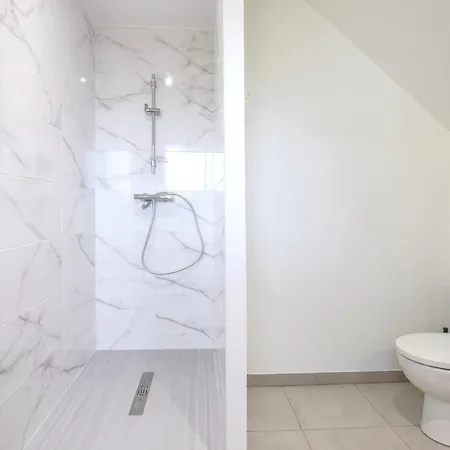 Ferienhaus Cozy Home In Gouville-Sur-Mer With Wifi *