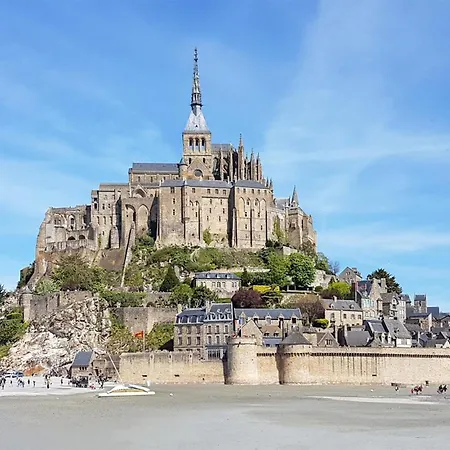Cozy Home In Gouville-Sur-Mer With Wifi Ferienhaus *