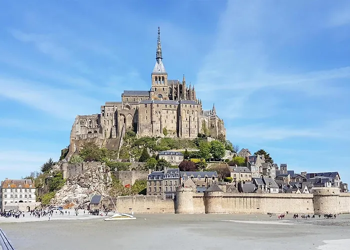 2 Bedroom Cozy In Holiday home *