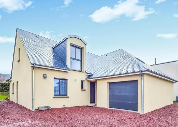 2 Bedroom Cozy In Holiday home *